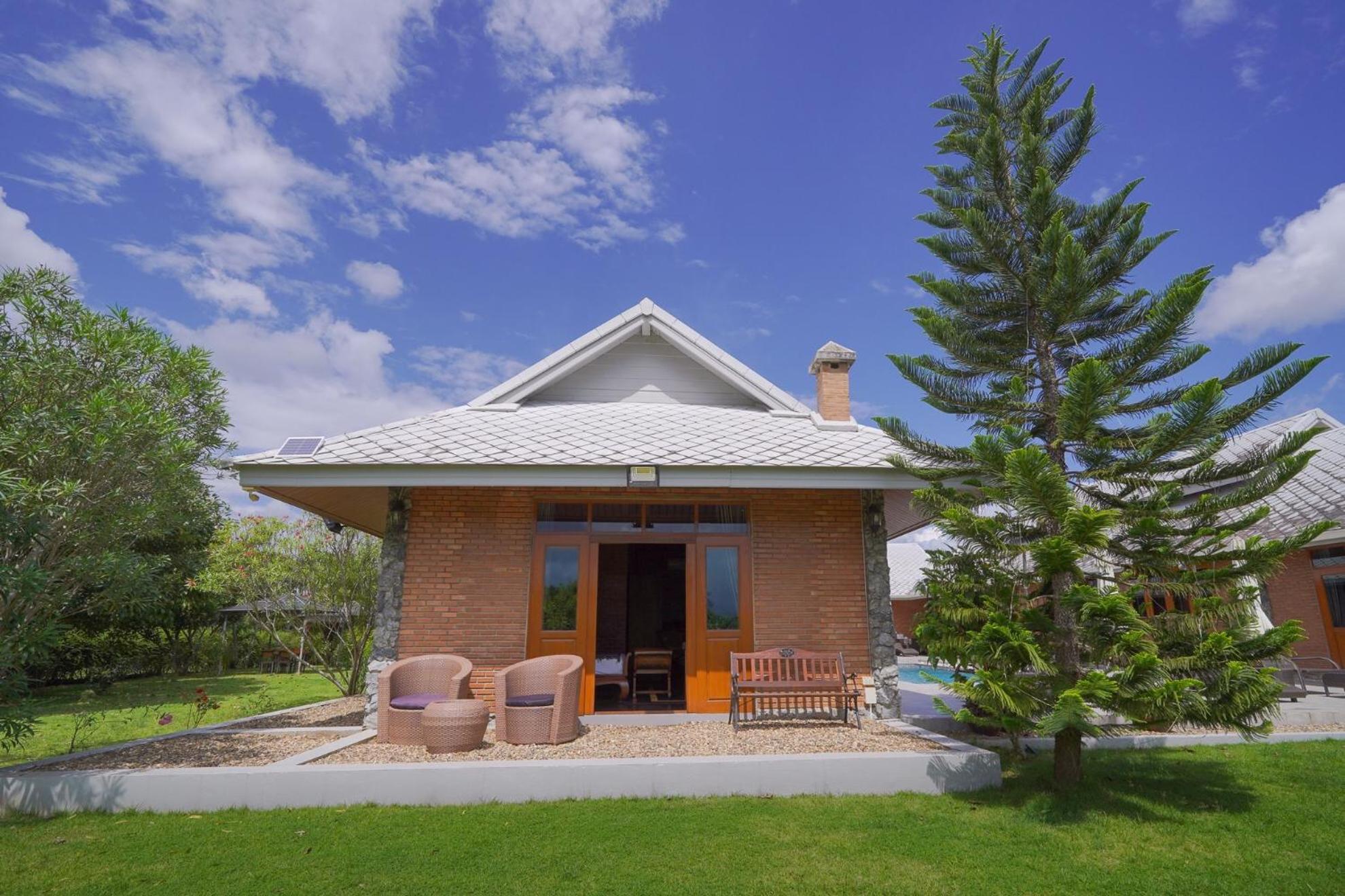 The Wes Village, Incl Free Breakfast & 100 Thb Food Gift Chiang Dao Εξωτερικό φωτογραφία