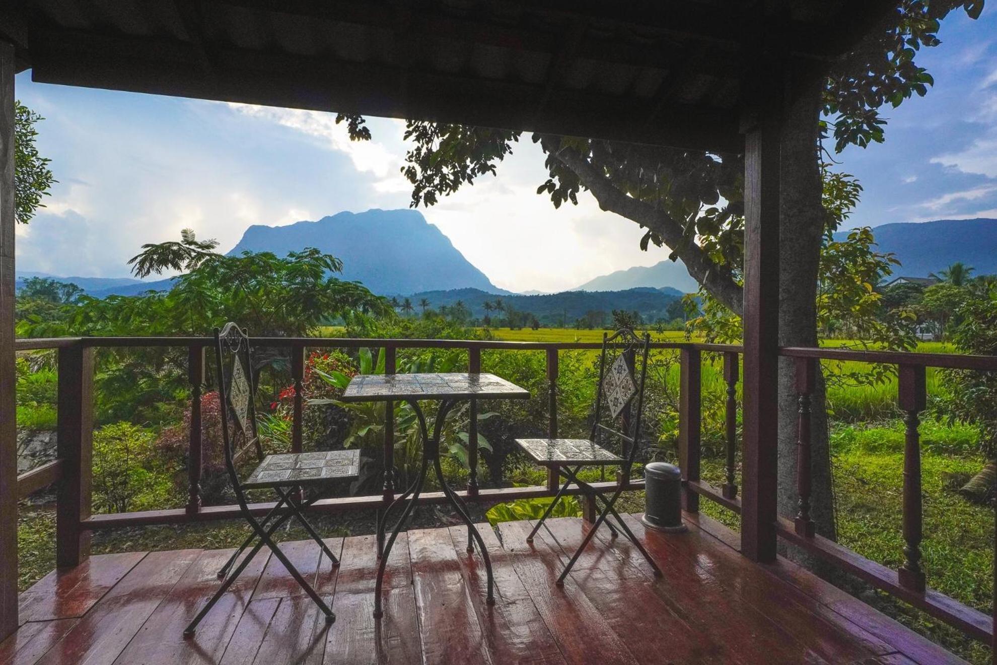 The Wes Village, Incl Free Breakfast & 100 Thb Food Gift Chiang Dao Εξωτερικό φωτογραφία
